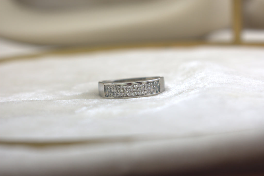 Sterla glow ring