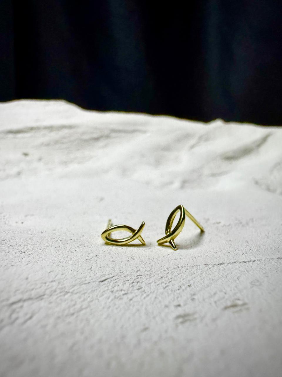 Solfin Studs